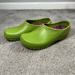 Jolly Clogs Fashion By ALSA Green Garden Clogs Slip-On W9 M7 Made In Germany